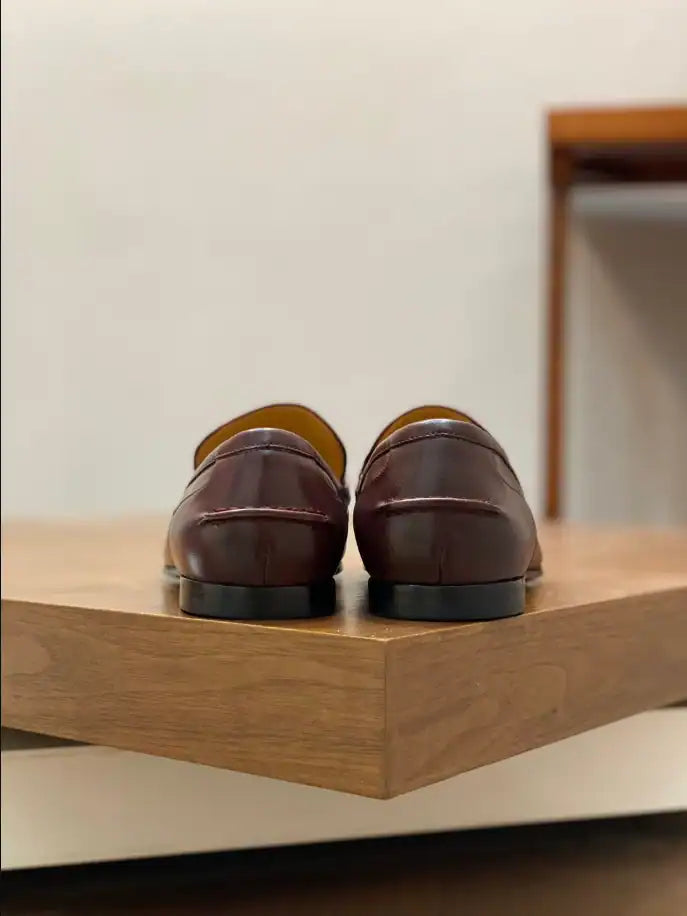 Gucci Jordaan Leather Loafers - Brown