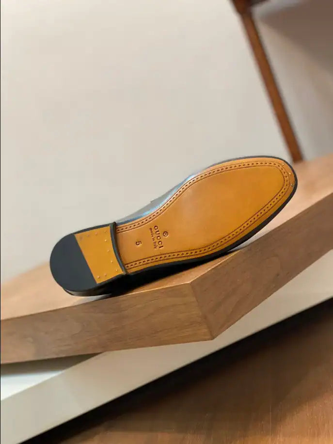 Gucci Jordaan Leather Loafers - Brown