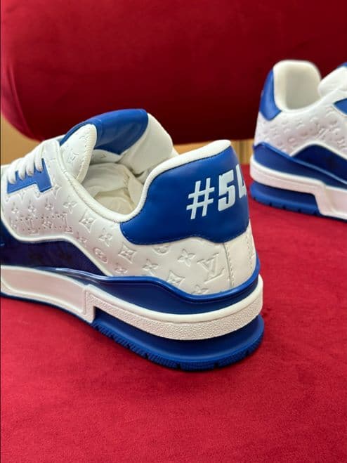 LV Skates - White/Blue