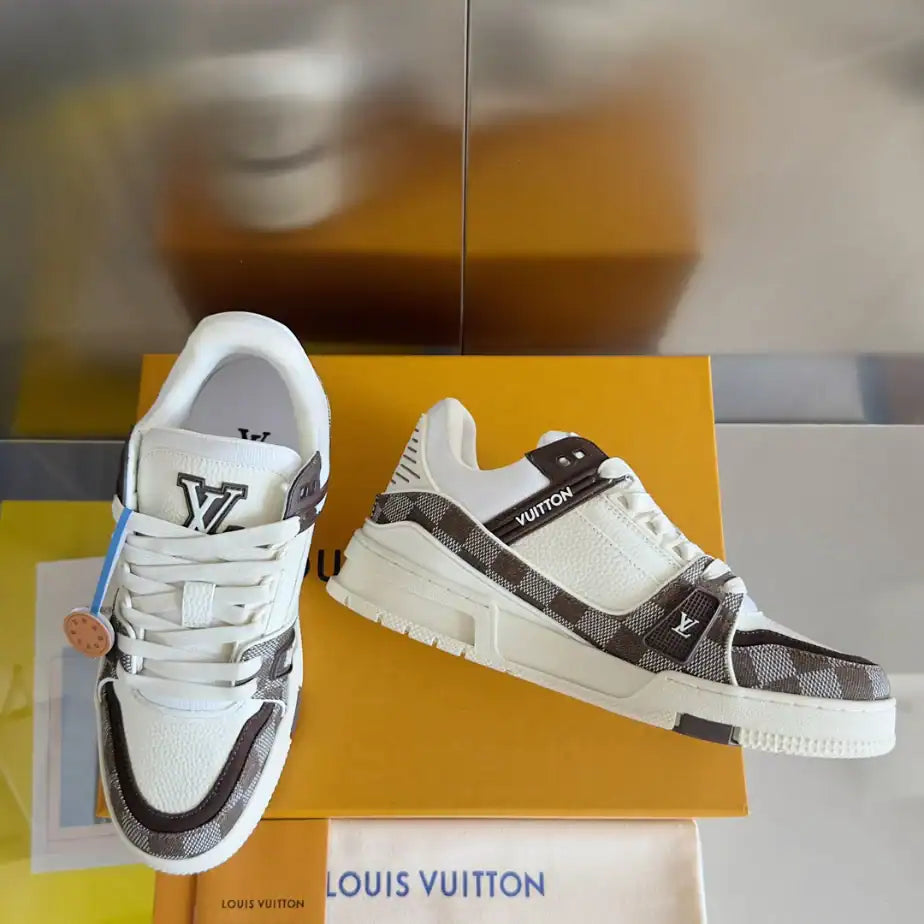 LV Damier Sneakers - White/Brown