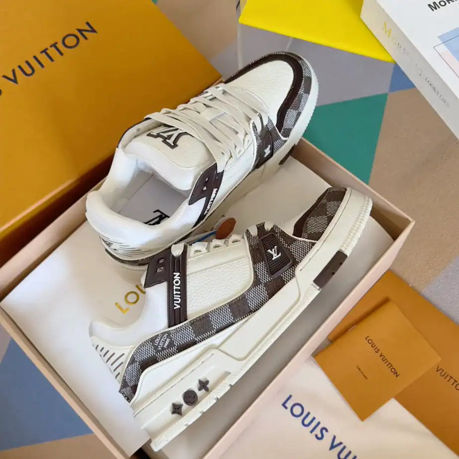 LV Damier Sneakers - White/Brown