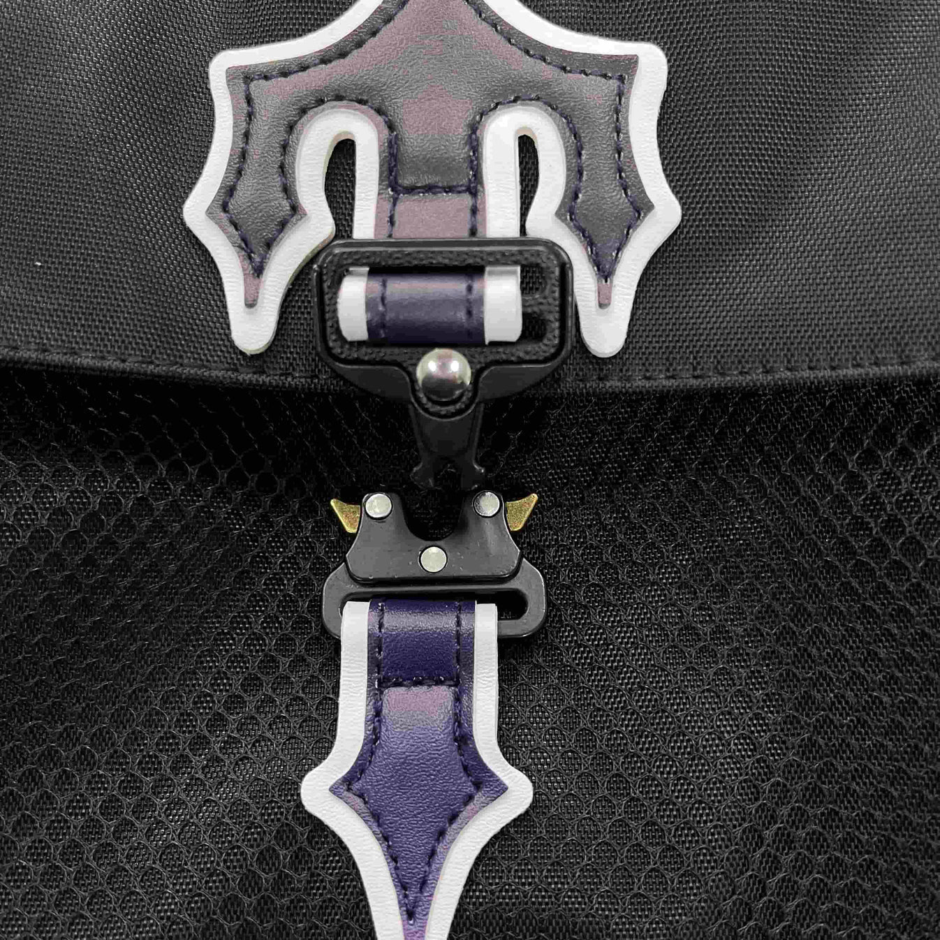 Trapstar Messenger Bag 1.0 - Black/Purple