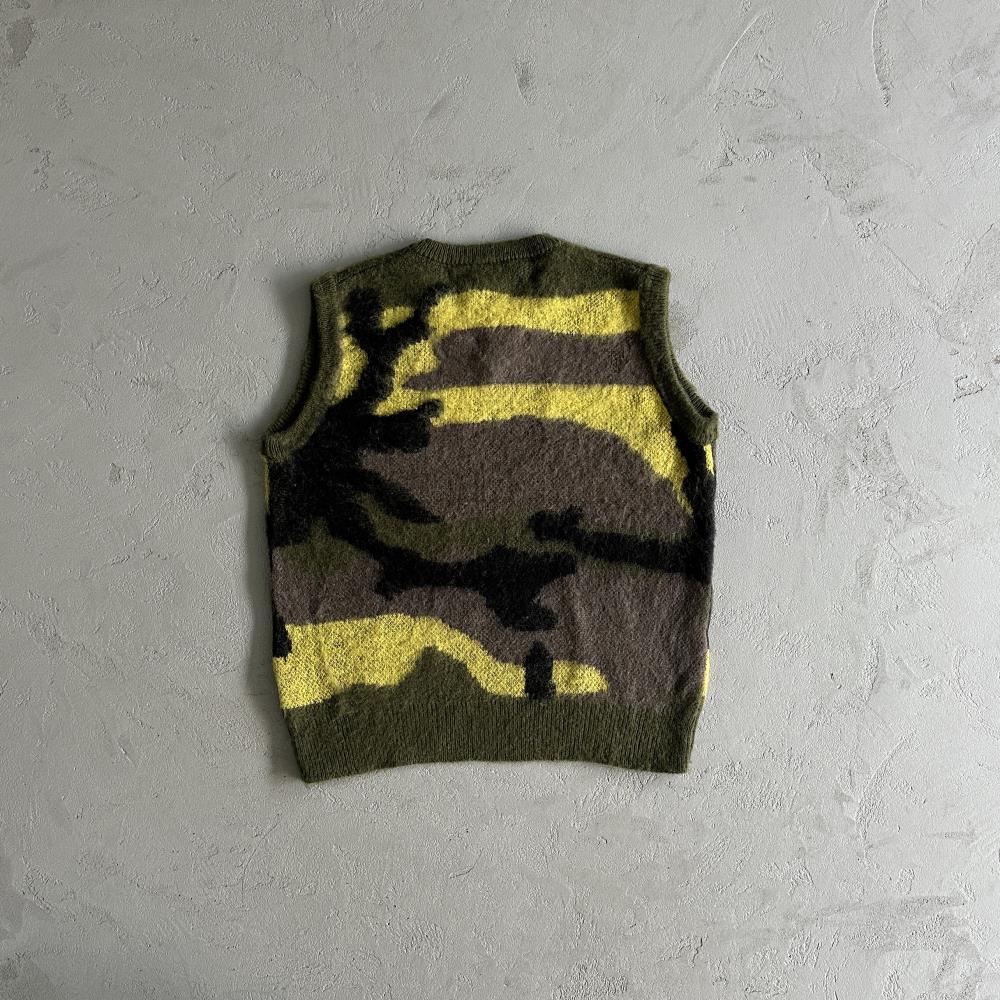 CORTEIZ More Hair Knit Vest - Green Camo