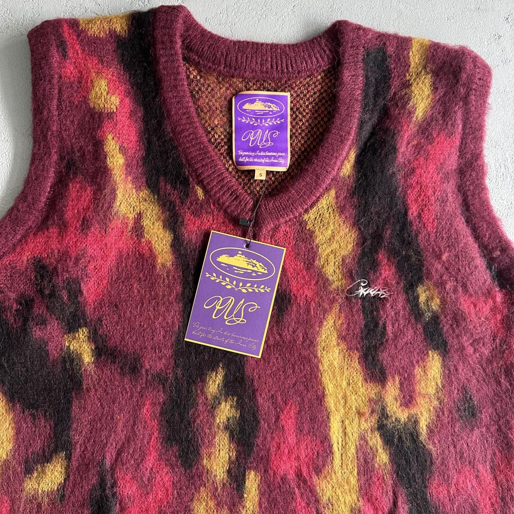 CORTEIZ More Hair Knit Vest - Red Camo