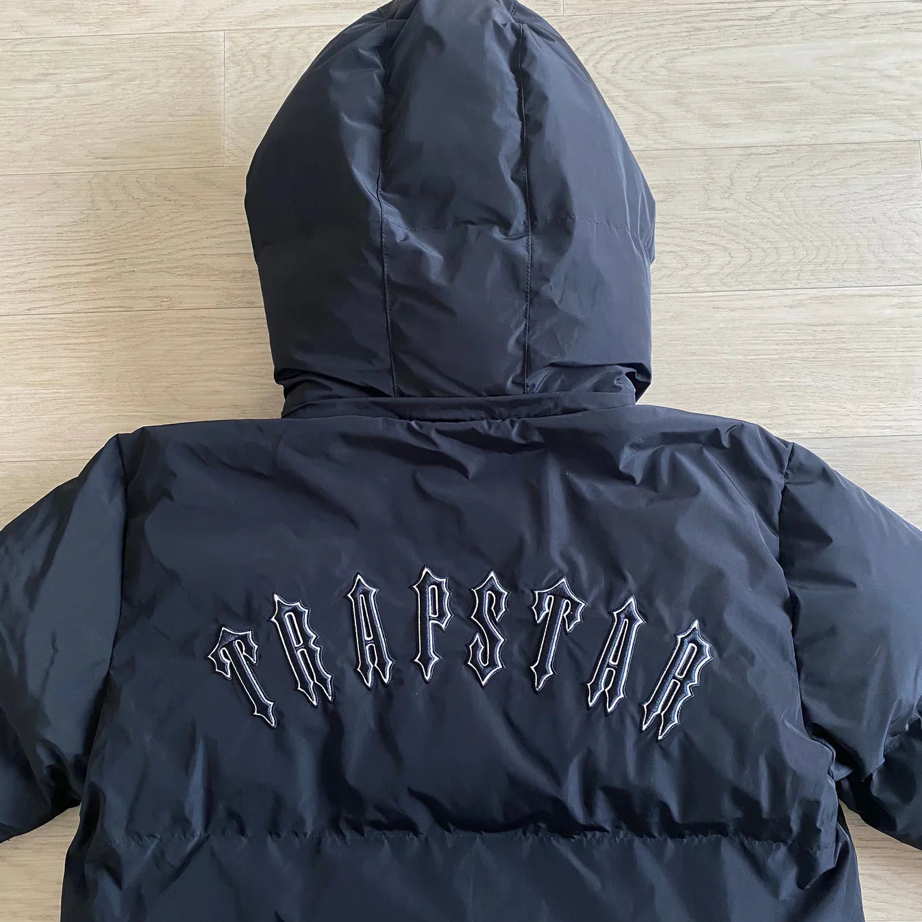 Trapstar Oversized Irongate Puffer Jacket - Black