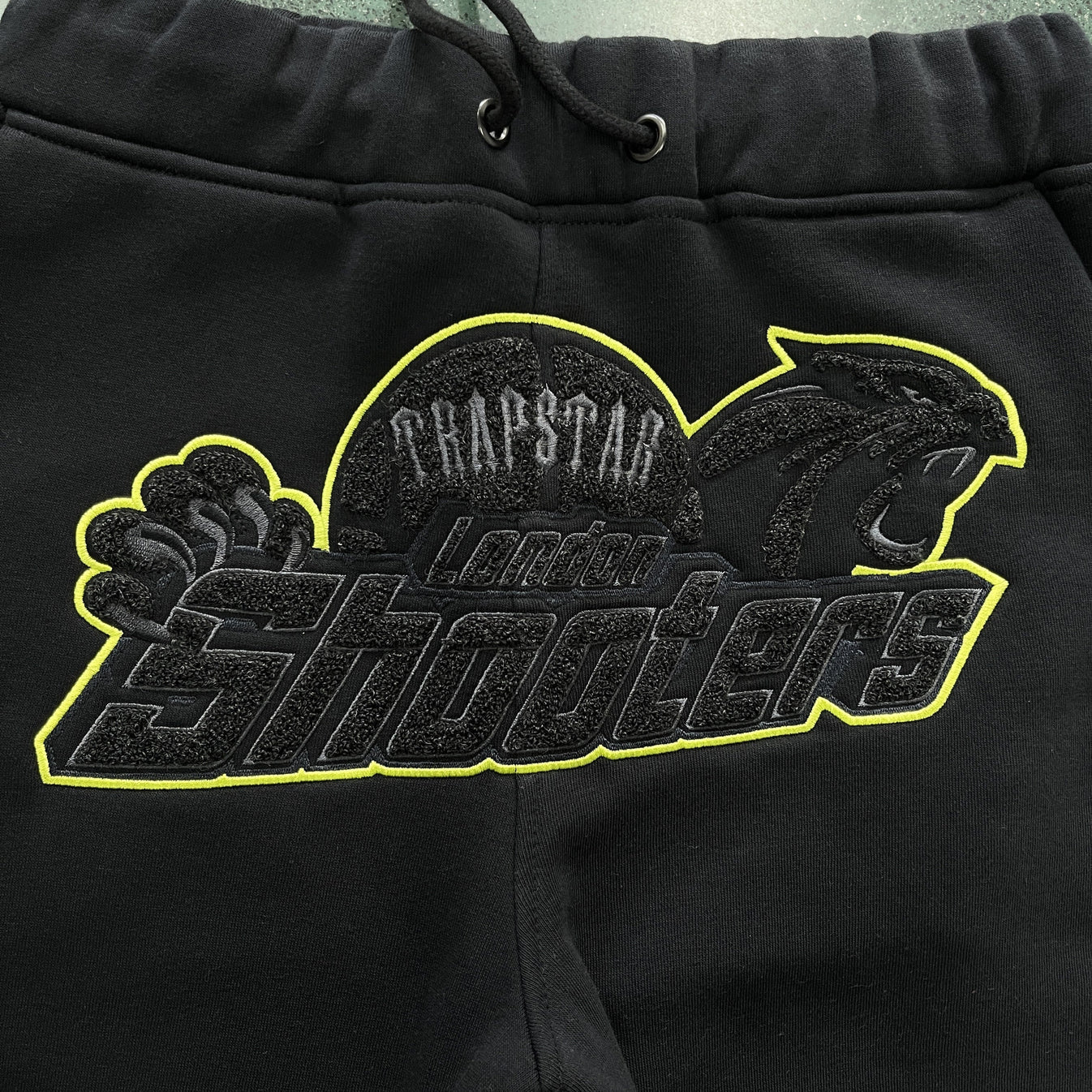 Trapstar Shooters Tracksuit - Black/Yellow