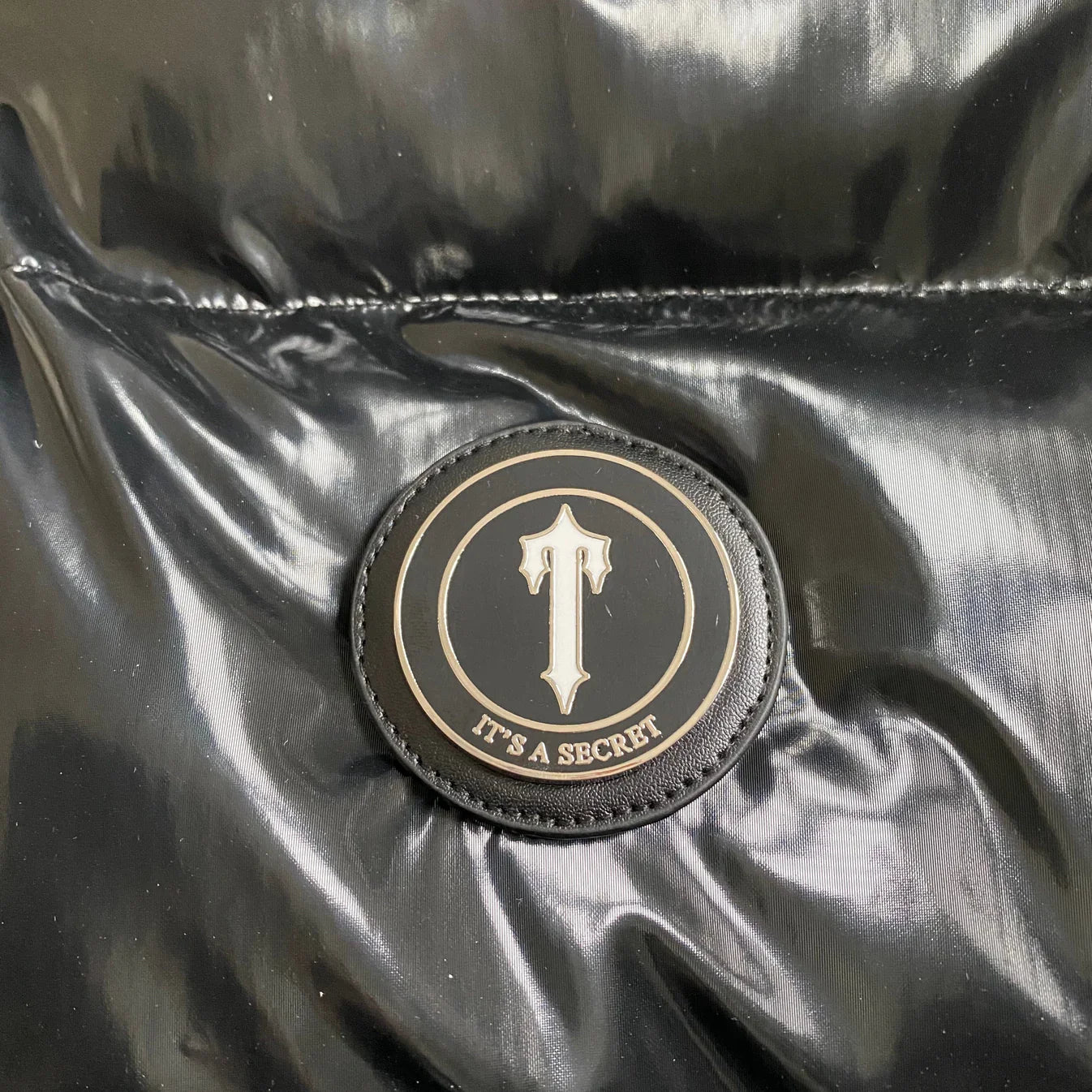 Trapstar Irongate Arch Puffer Jacket - Glossy Black