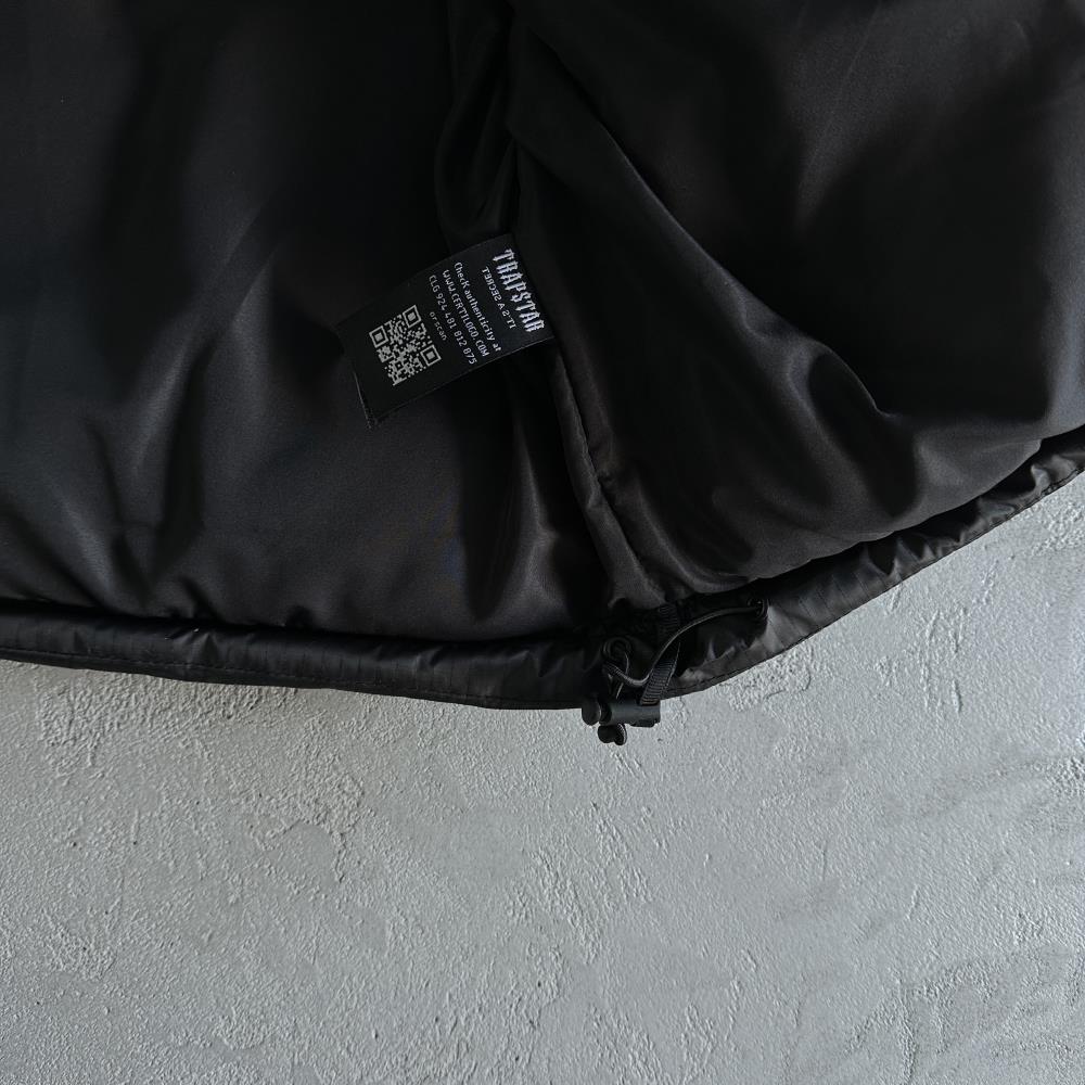 Trapstar Shooters Detachable Hooded Puffer Jacket - Black