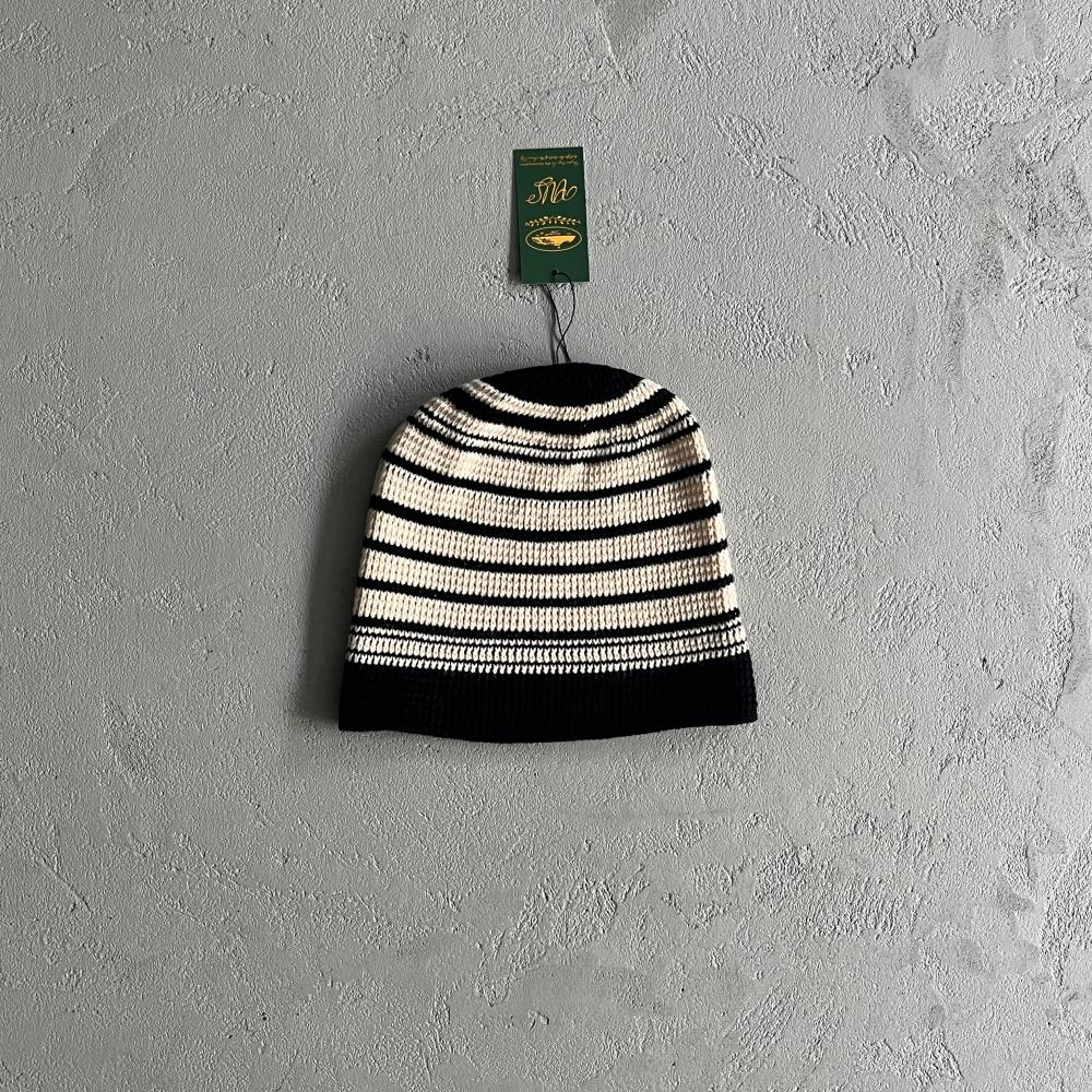 CORTEIZ Striped Cold Hat - White/Black
