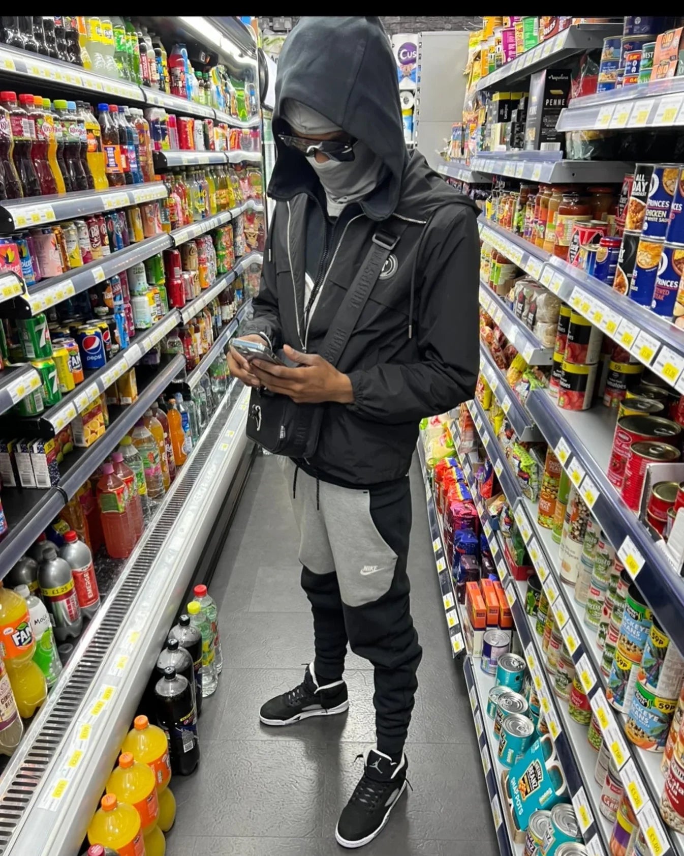 Trapstar Irongate T Windbreaker - Black