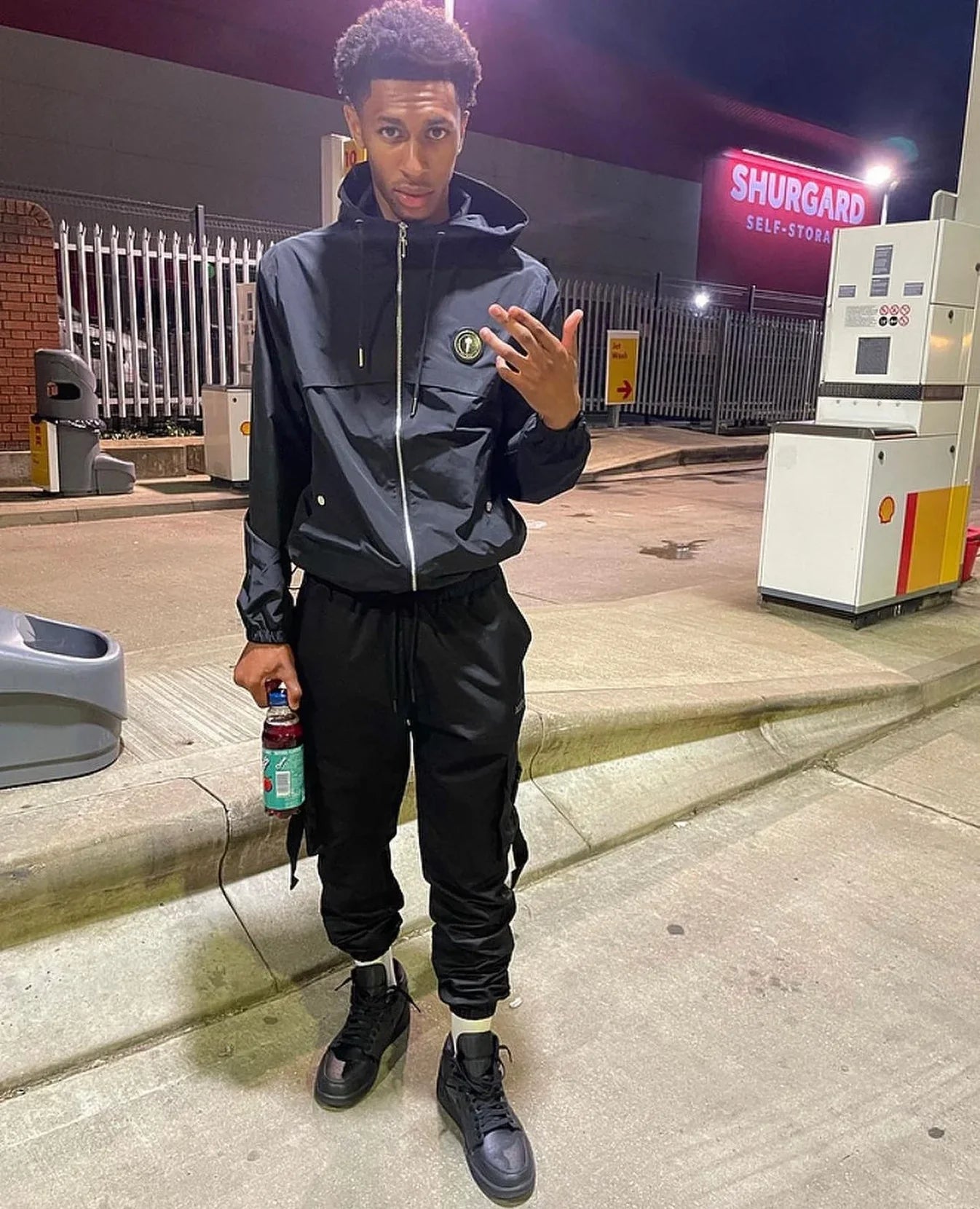 Trapstar Irongate T Windbreaker - Black