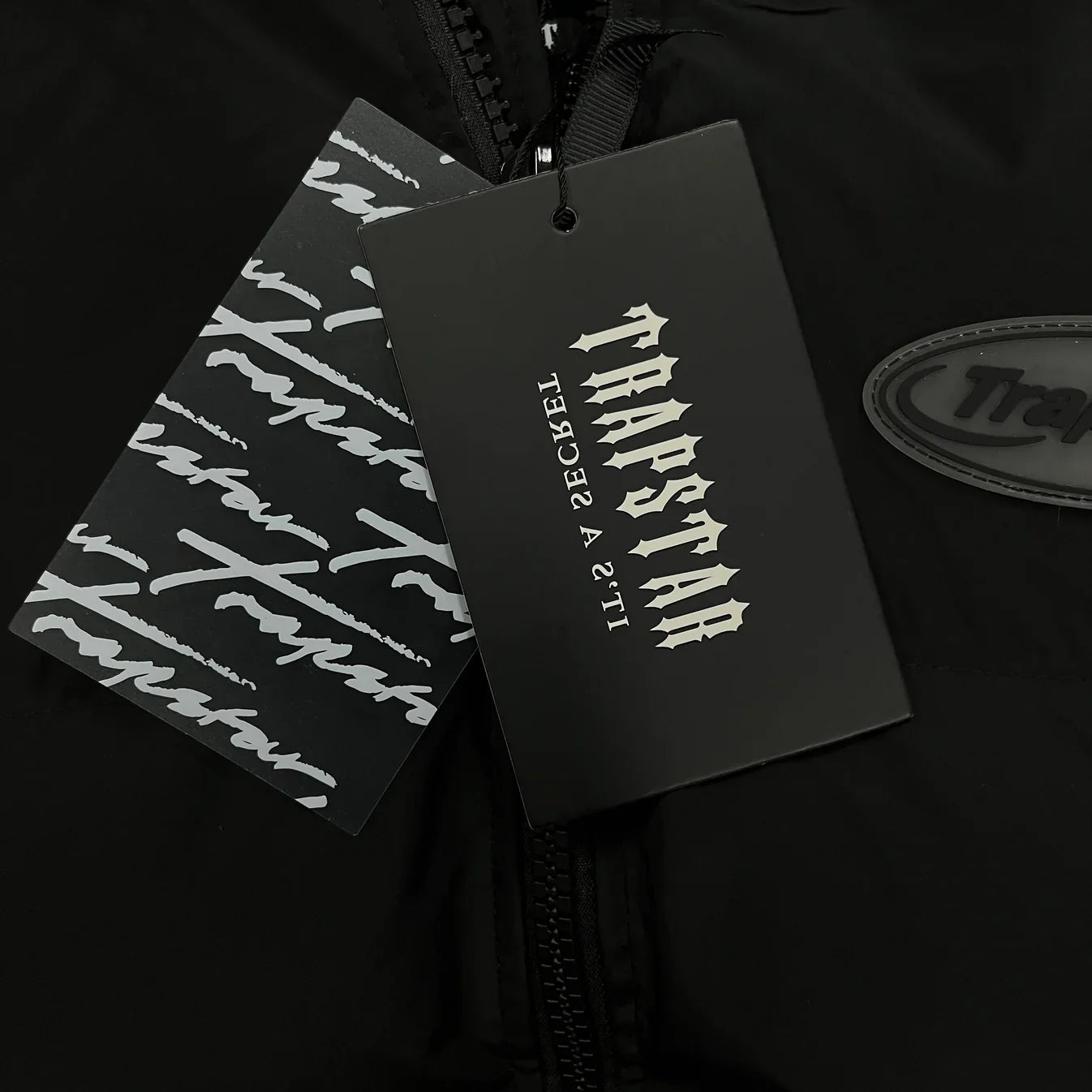 Trapstar Hyperdrive Detachable Hooded Puffer Jacket - Triple Black