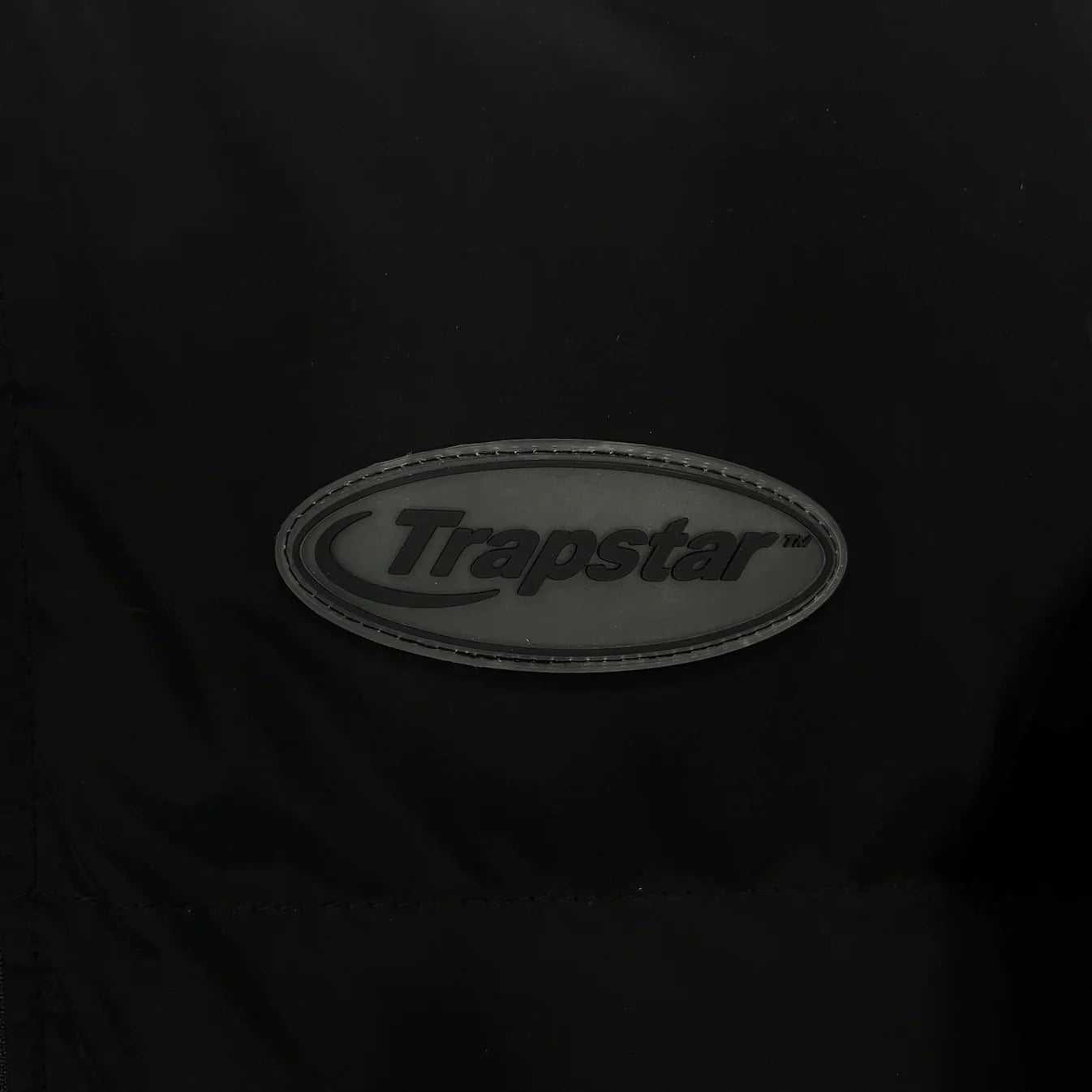 Trapstar Hyperdrive Detachable Hooded Puffer Jacket - Triple Black