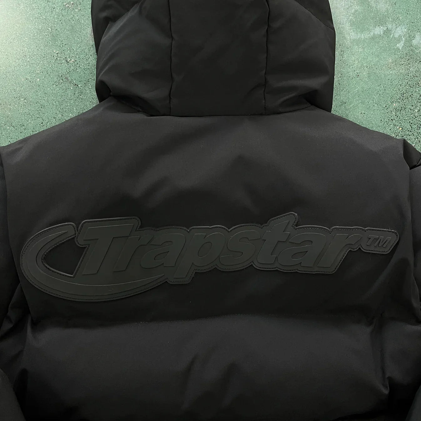 Trapstar Hyperdrive Technical Puffer - Black Edition