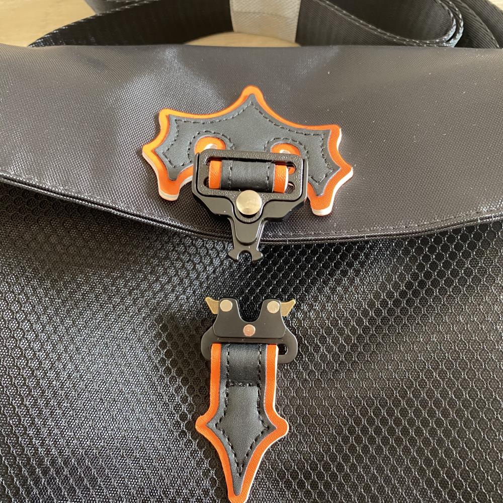 Trapstar Messenger Bag 1.0 - Black/Orange