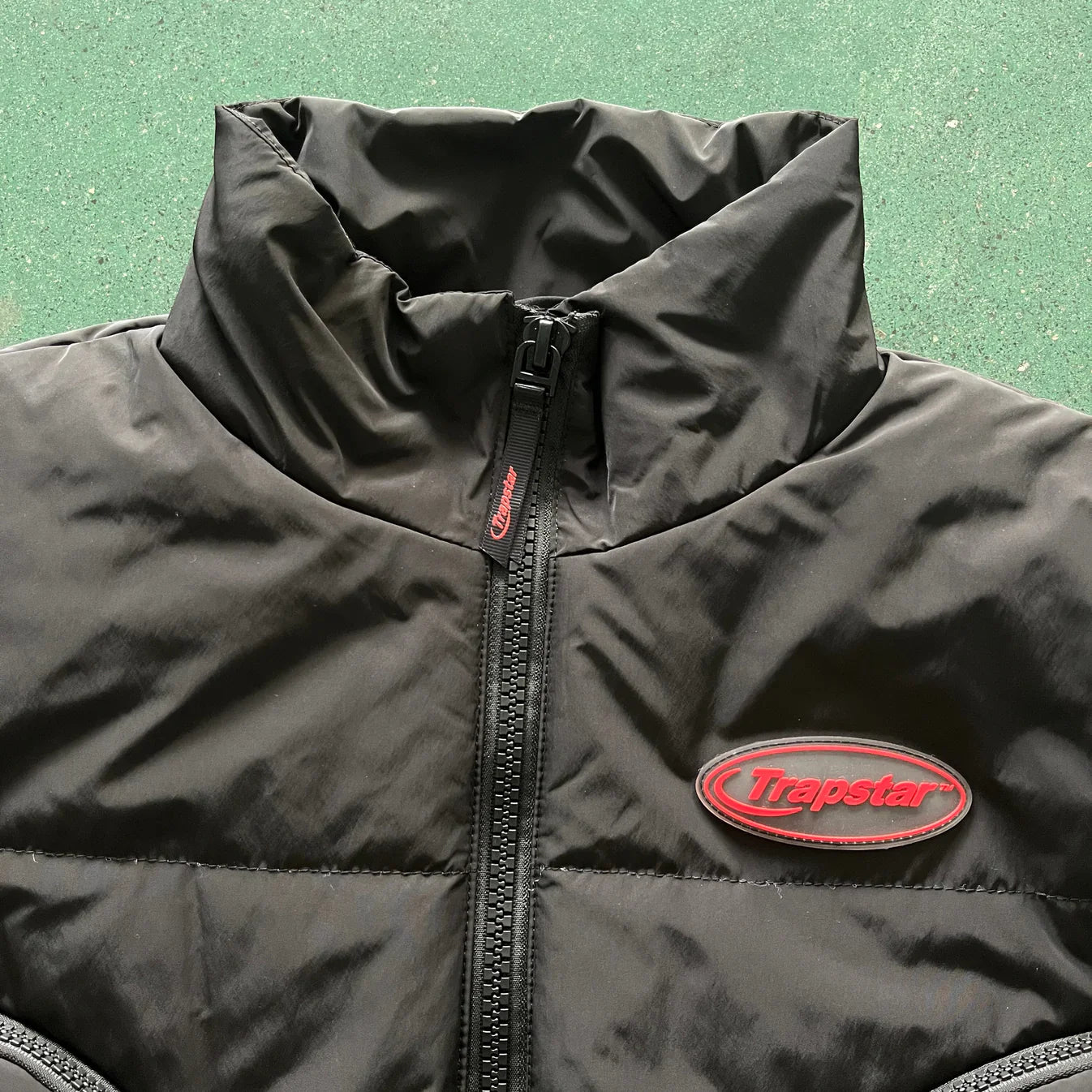Trapstar Hyperdrive Sleeveless Jacket - Black/Red