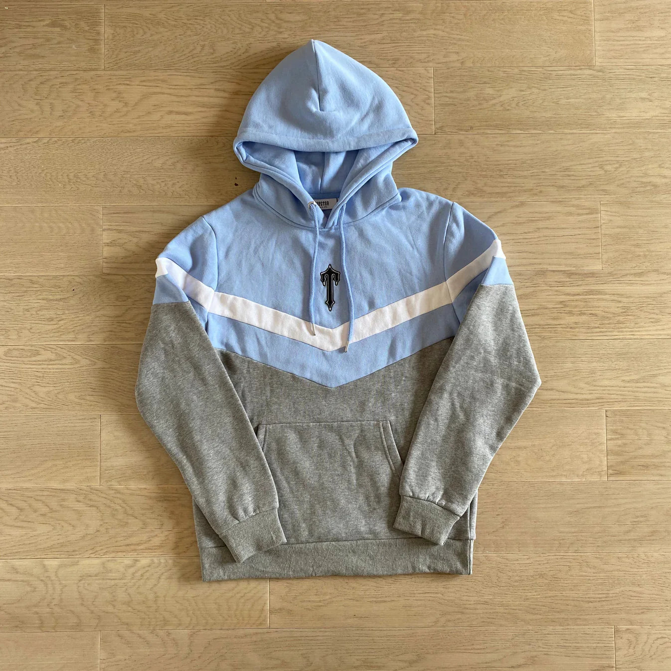 Trapstar V-Stripe Tracksuit - Grey/Sky Blue