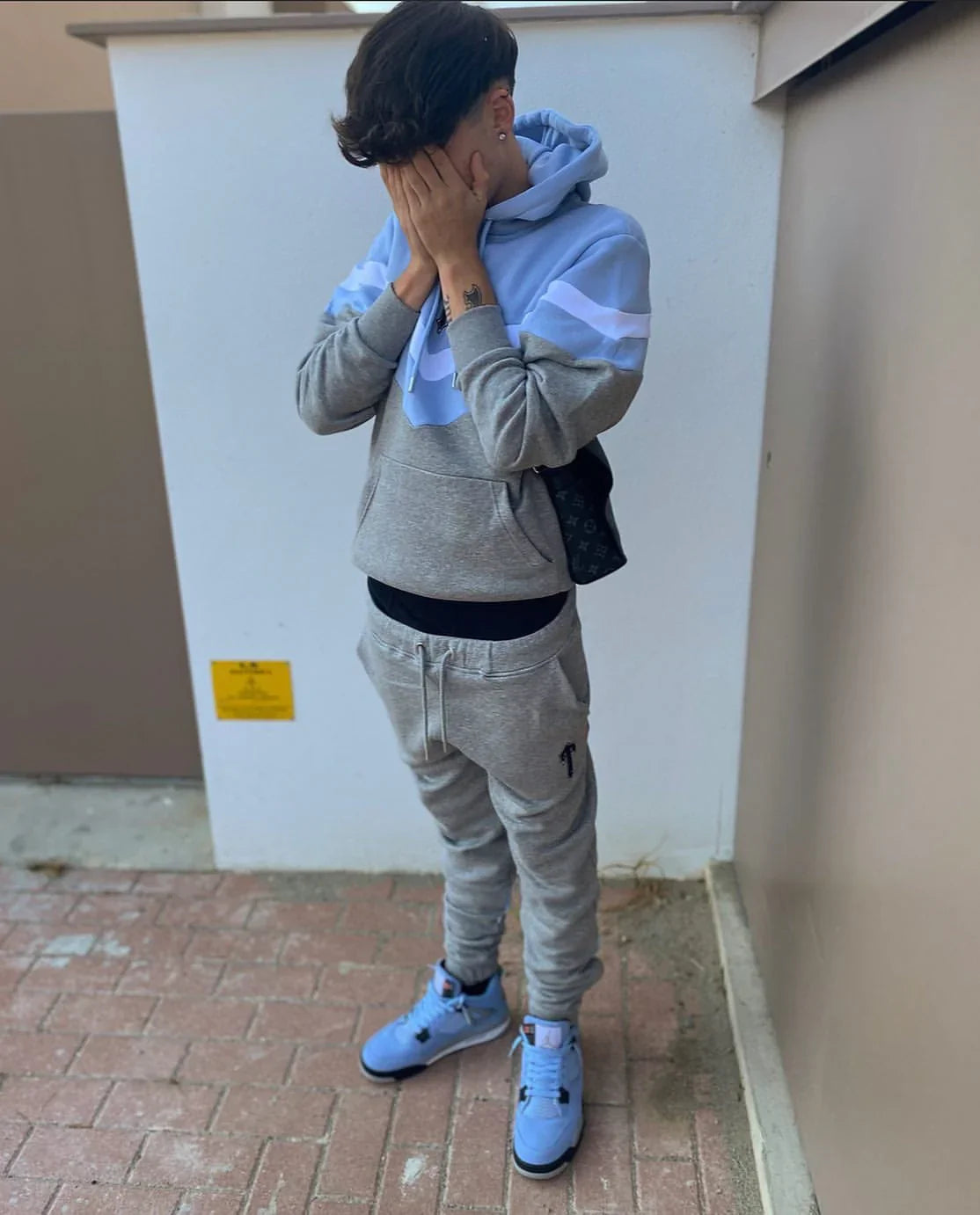 Trapstar V-Stripe Tracksuit - Grey/Sky Blue