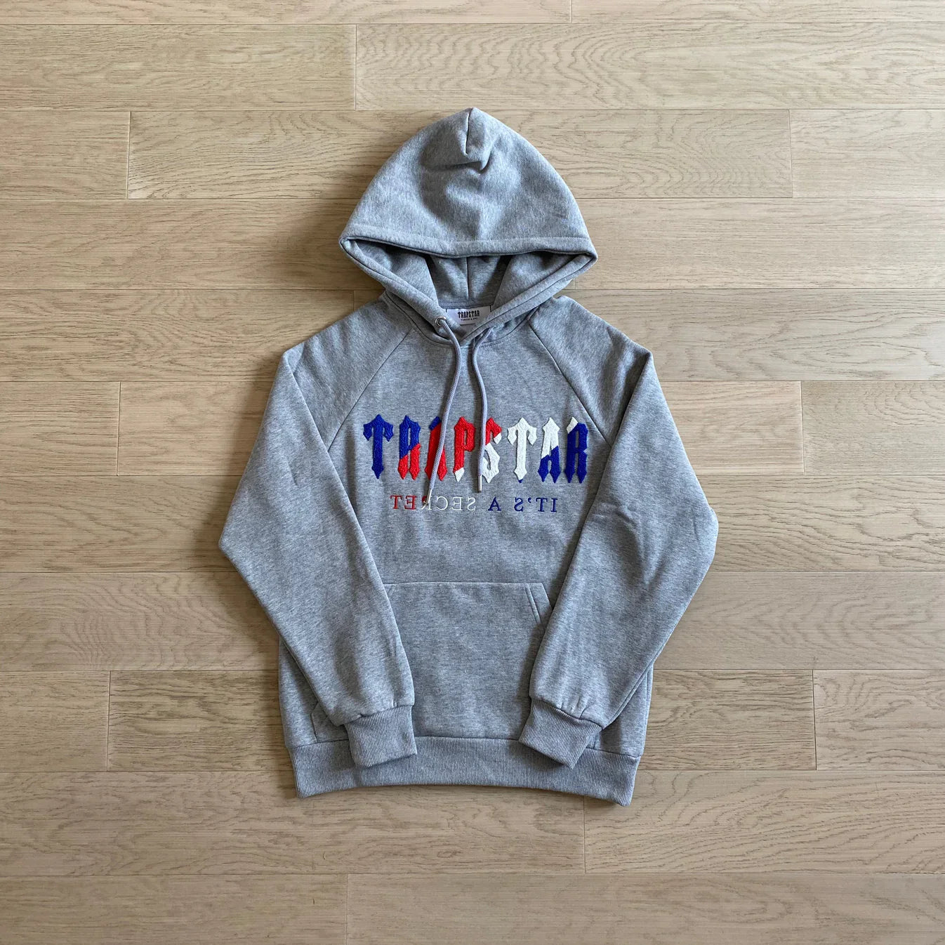 Trapstar Revolution Tracksuit - Black/Grey