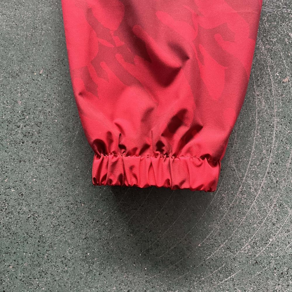 Trapstar Women's Irongate T Windbreaker - Red