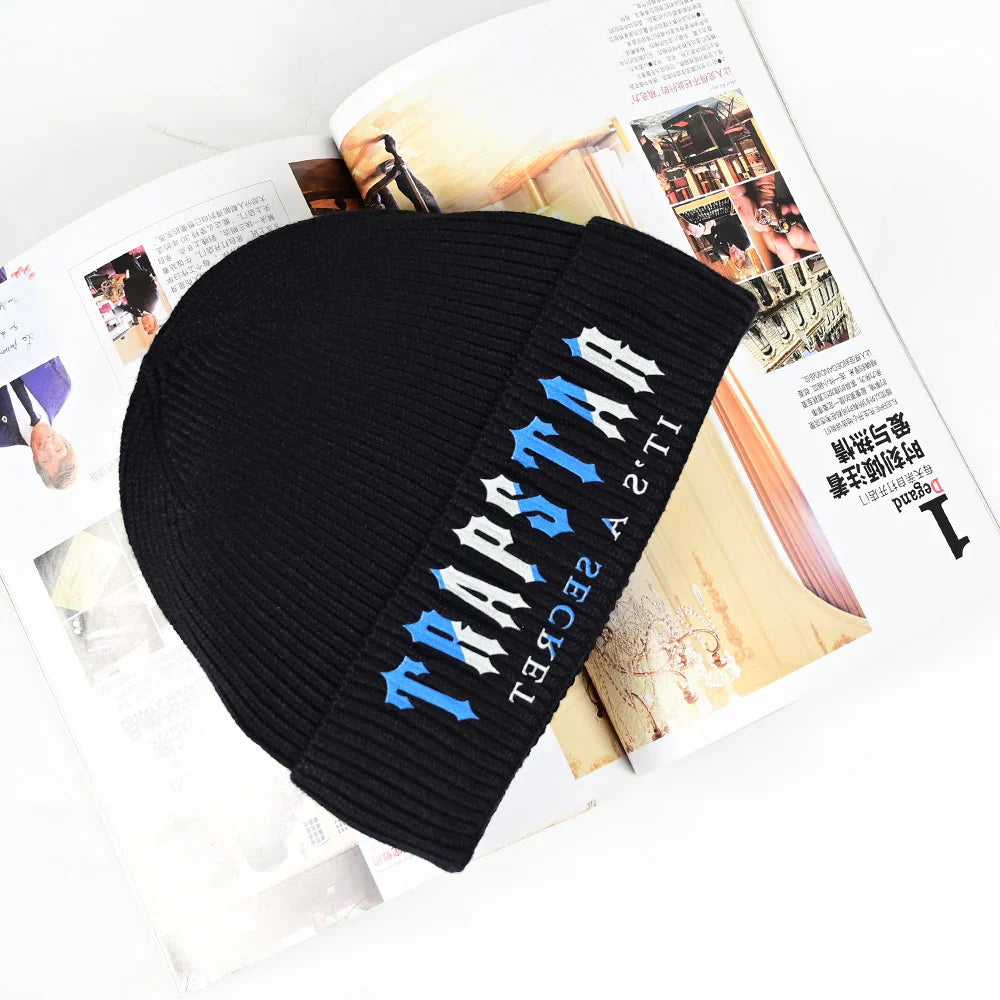 Trapstar Beanie - Black/Blue