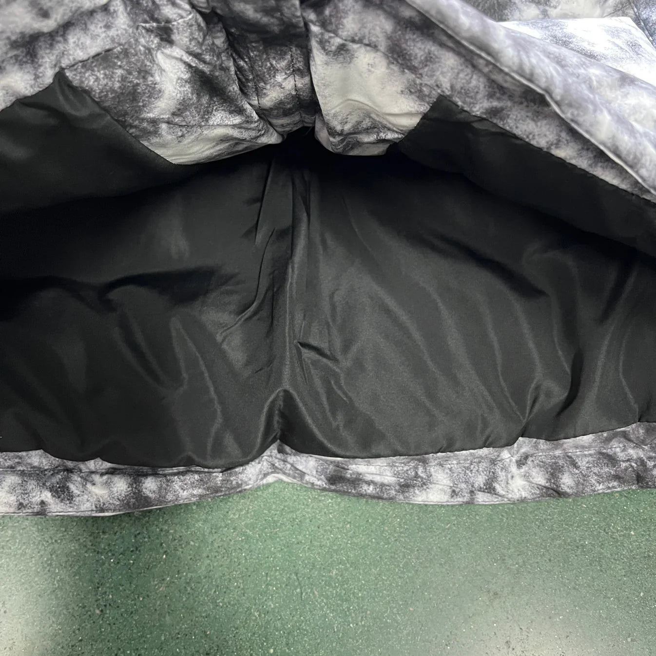Trapstar Hyperdrive Puffer Jacket - Black/Grey Camo