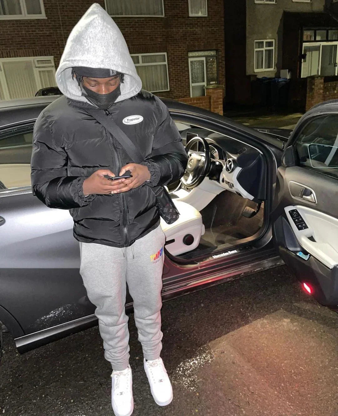 Trapstar Hyperdrive Puffer Jacket - Black