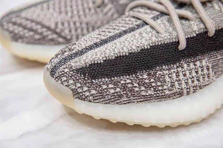Yeezy Boost 350 V2 - Zyon