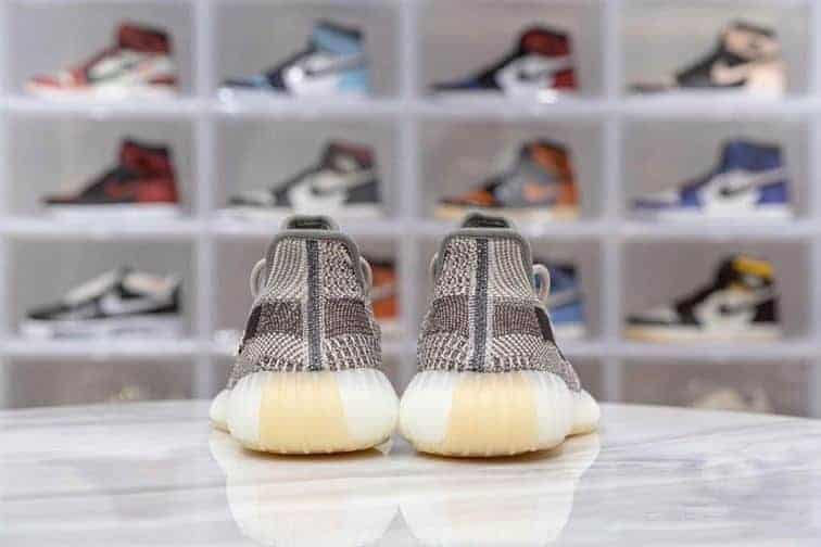 Yeezy Boost 350 V2 - Zyon