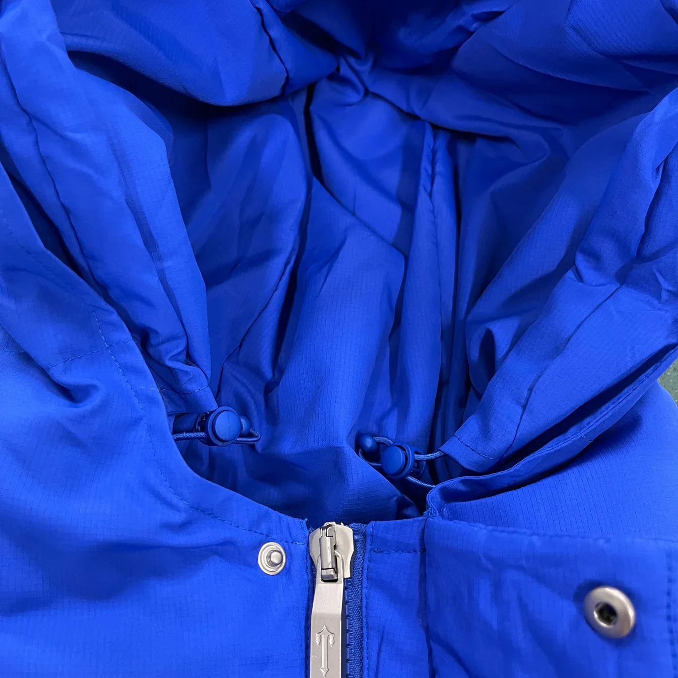 Trapstar Decoded 2022 Hooded Puffer Jacket - Blue