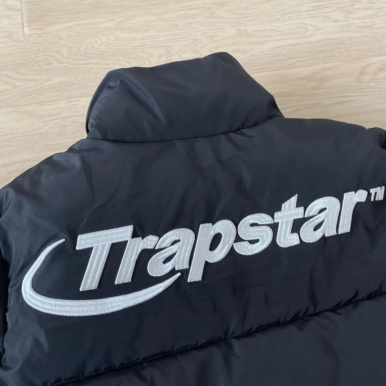 Trapstar Hyperdrive Puffer Jacket - Black