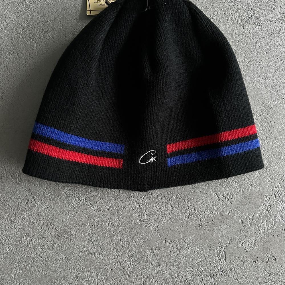 CORTEIZ Knit Stripe Beanie - Black/Blue/Red