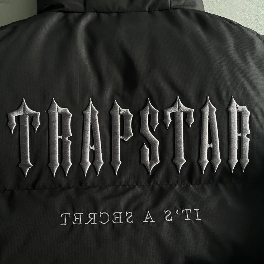 Trapstar Decoded 2025 Hooded Puffer - Blackout Edition