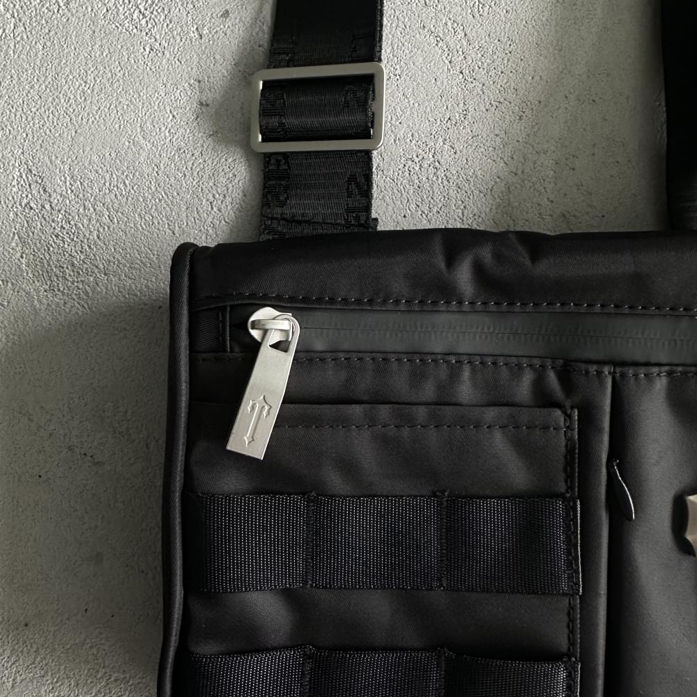 Trapstar Excursion T Bag - Black