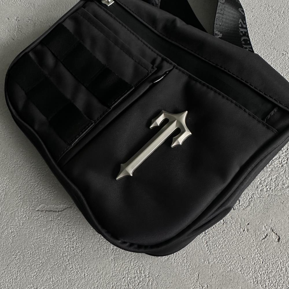 Trapstar Excursion T Bag - Black