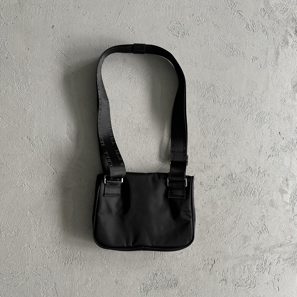 Trapstar Excursion T Bag - Black