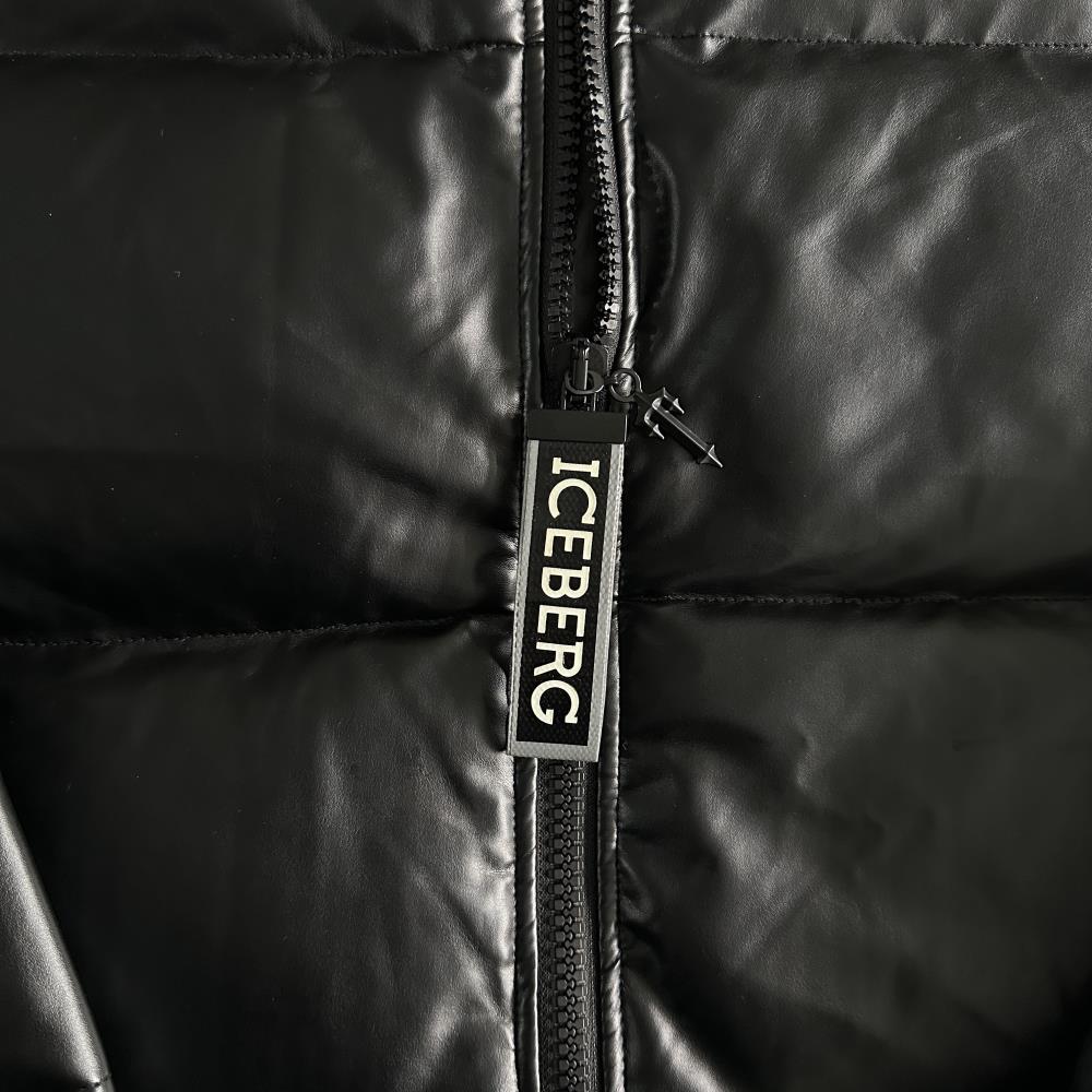 Trapstar x Iceberg Puffer Jacket - Black