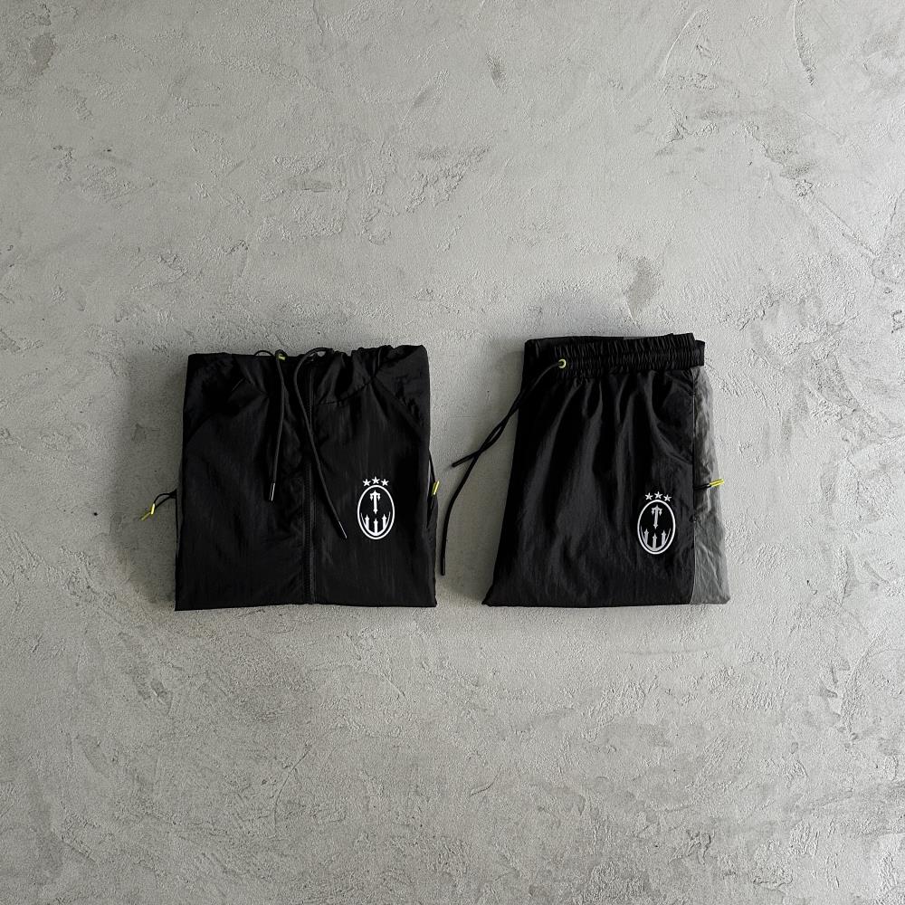 Trapstar Irongate Football Tracksuit - Black