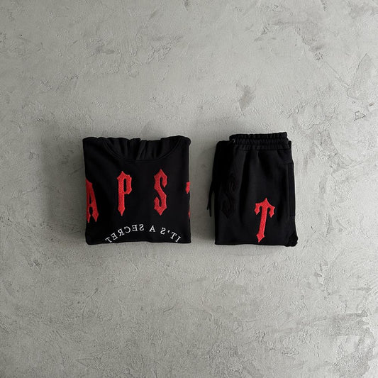 Trapstar Irongate Arch Chenille - Black/Red