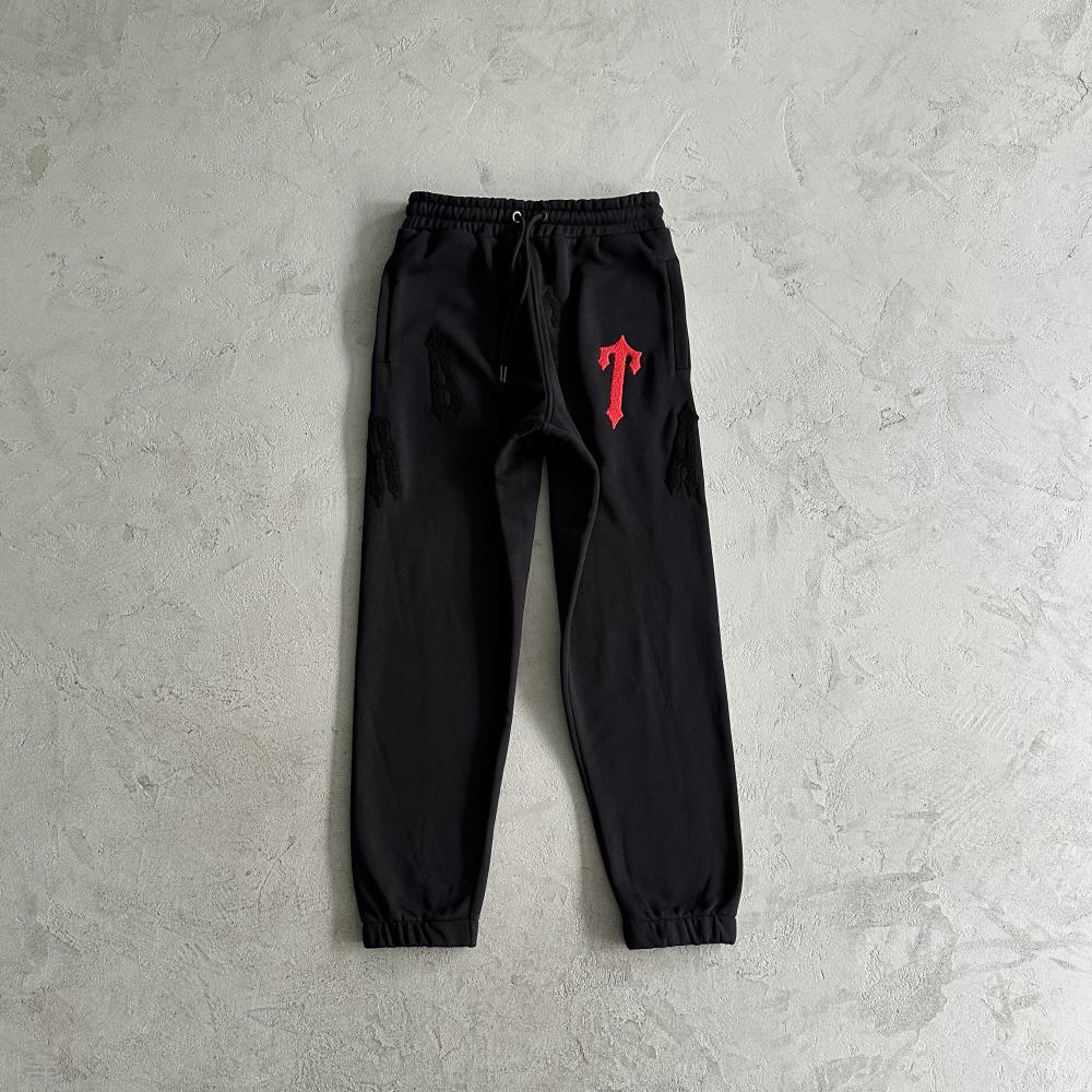 Trapstar Irongate Arch Chenille - Black/Red