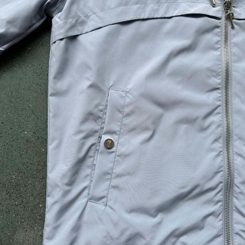 Trapstar Irongate Windbreaker - Light Blue