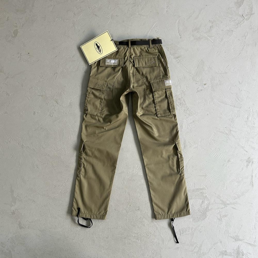 CORTEIZ Logo Patch Cargo Pants - Military Green