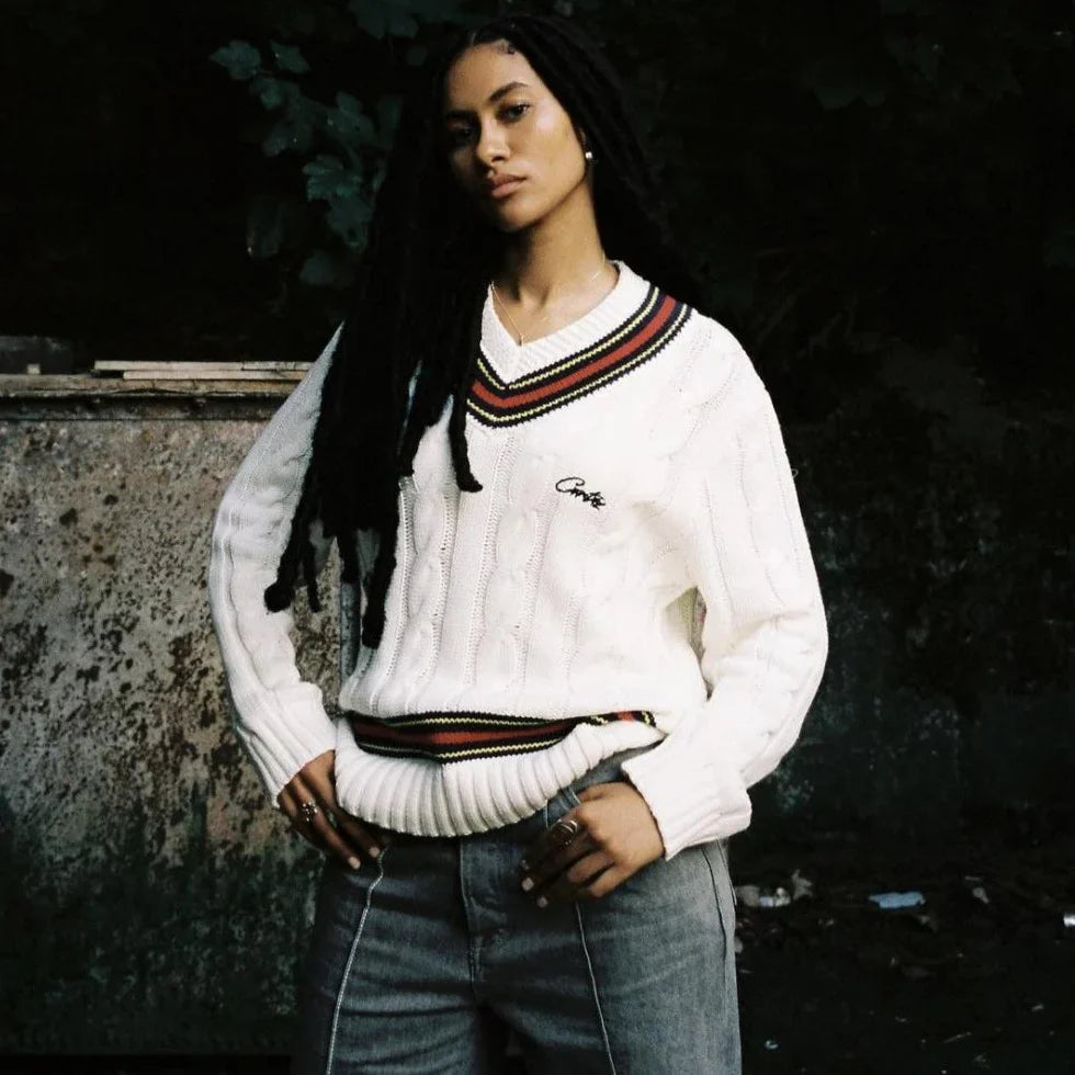 CORTEIZ V-Neck Sweater - White