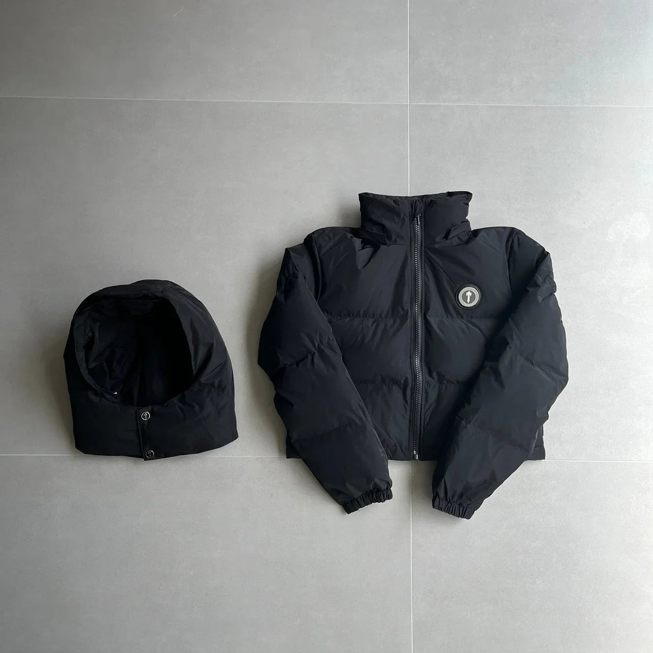Trapstar Women's Detachable Hooded Puffer - Black
