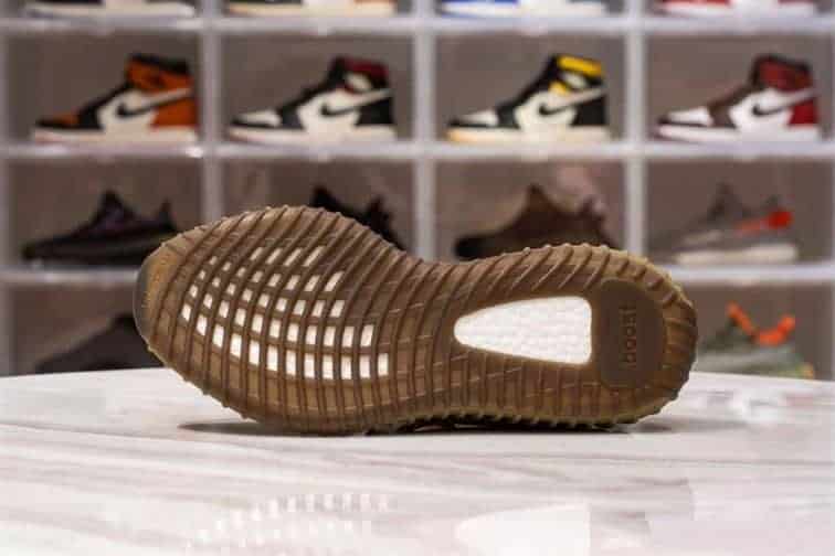 Yeezy Boost 350 V2 - Sand Taupe